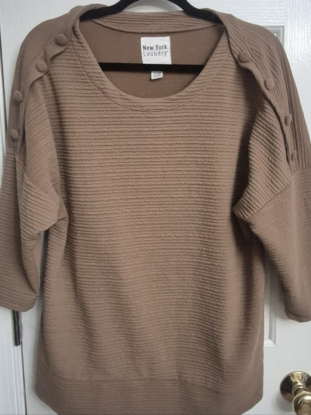New York Laundry Women's Tan Button-Shoulder Rib Knit Top